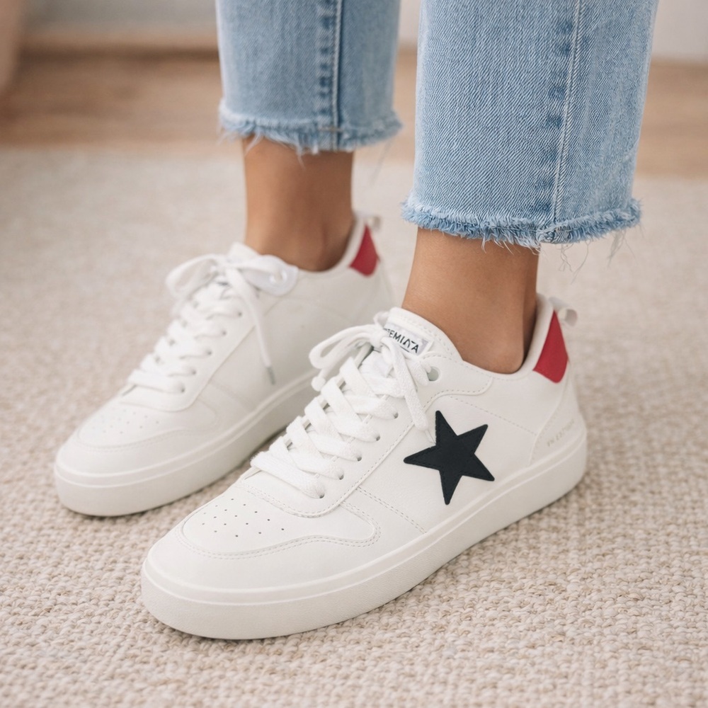 NIB Vintage Havana Sneakers